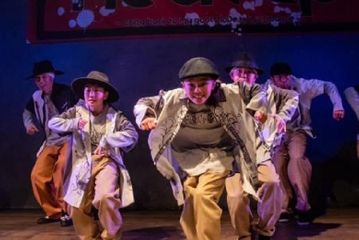 レッドクレーンダンススクール レッドクレーンダンススクール