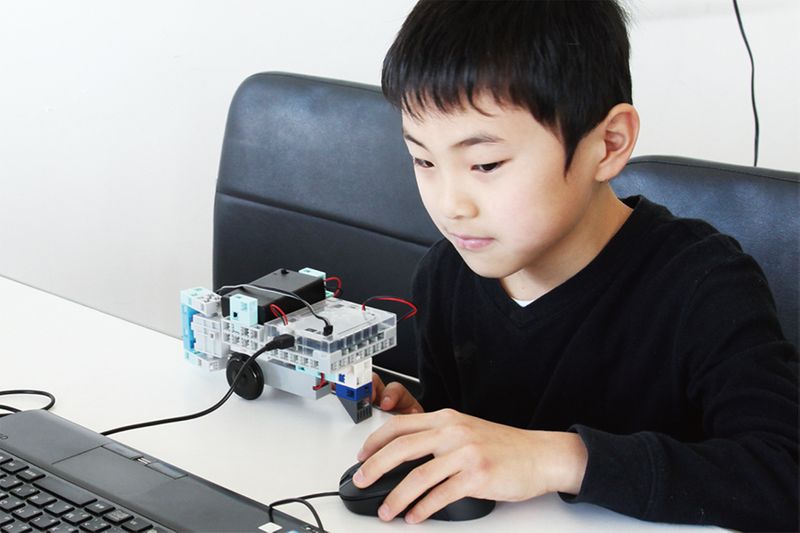 アーテックのロボット大会の内容は？プログラミングの腕を小中学生が競う！