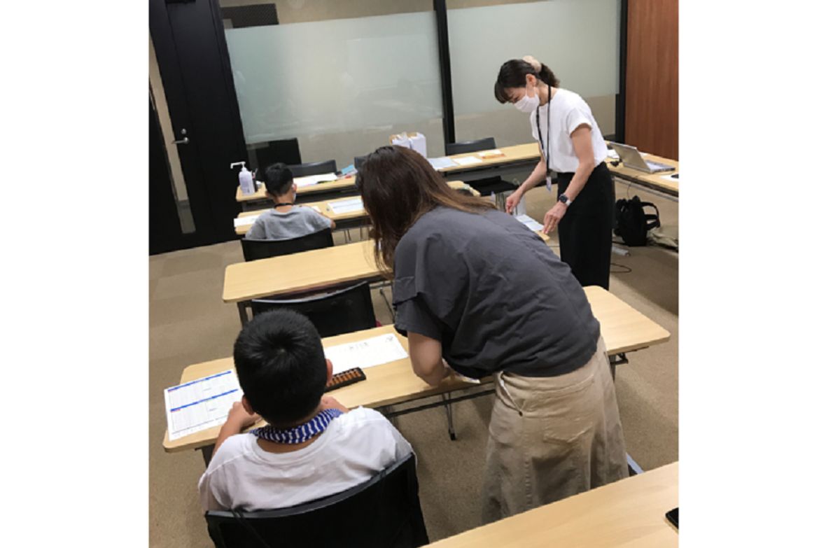 そろばん教室 がりれお先⽣ 緑地公園教室8