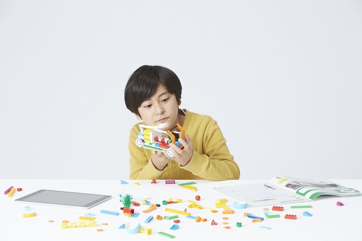 Z会プログラミング講座の評判や料金は？LEGOを使って自宅学習！ | 子供