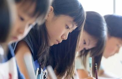 英進館 西新本館の学力UP応用クラス