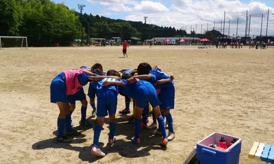 翔鸞少年サッカー団 京都市立翔鸞小学校グラウンド 口コミ 体験申込 子供の習い事口コミ検索サイト コドモブースター 翔鸞少年サッカー団 京都市立翔鸞小学校グラウンド 口コミ 体験申込 子供の習い事口コミ検索サイト コドモブースター