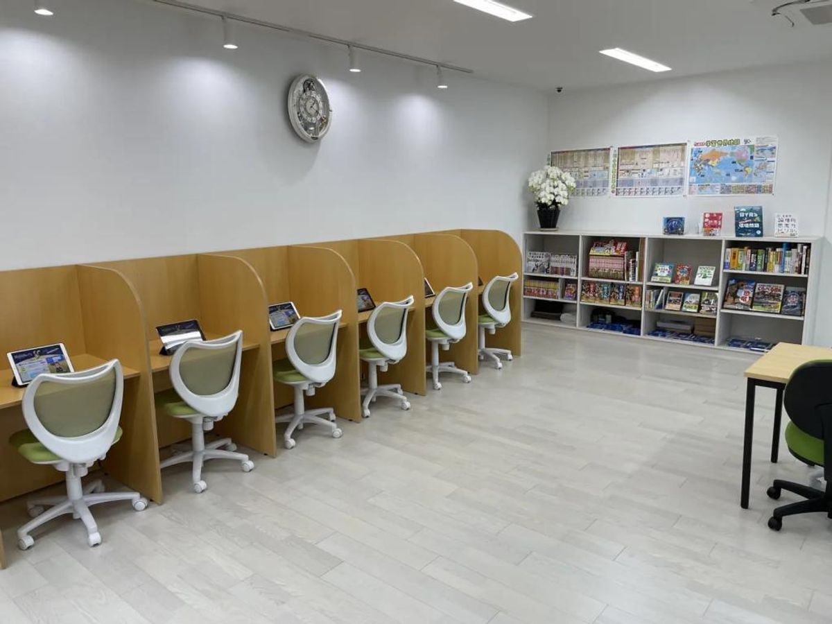 完全個別 松陰塾 瀬戸共栄通校3