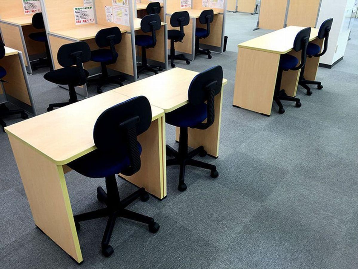 個別指導塾スタンダード 教室 4