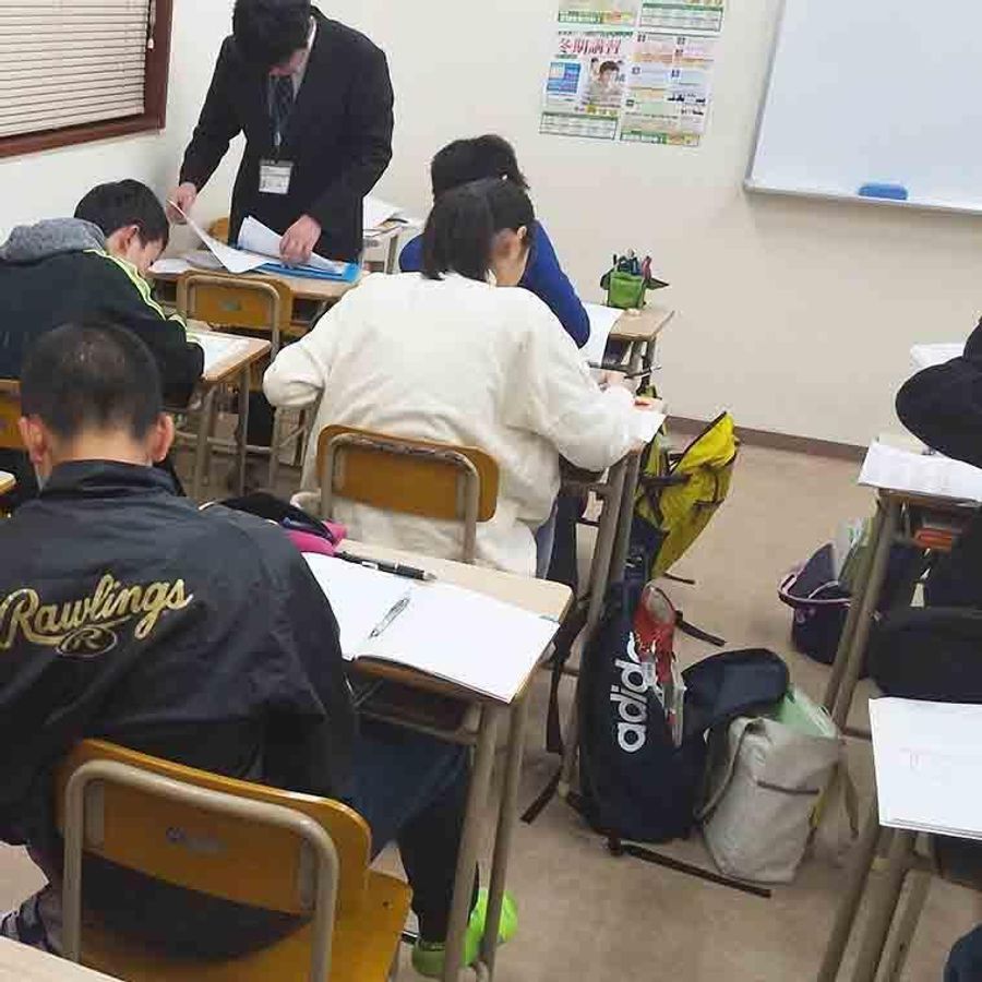 総合学習塾　啓真館 三木校5