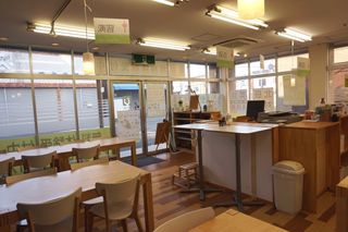 エール学院 教室 3