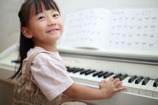 EYS-Kids 音楽教室【電子オルガン】 京橋スタジオ1