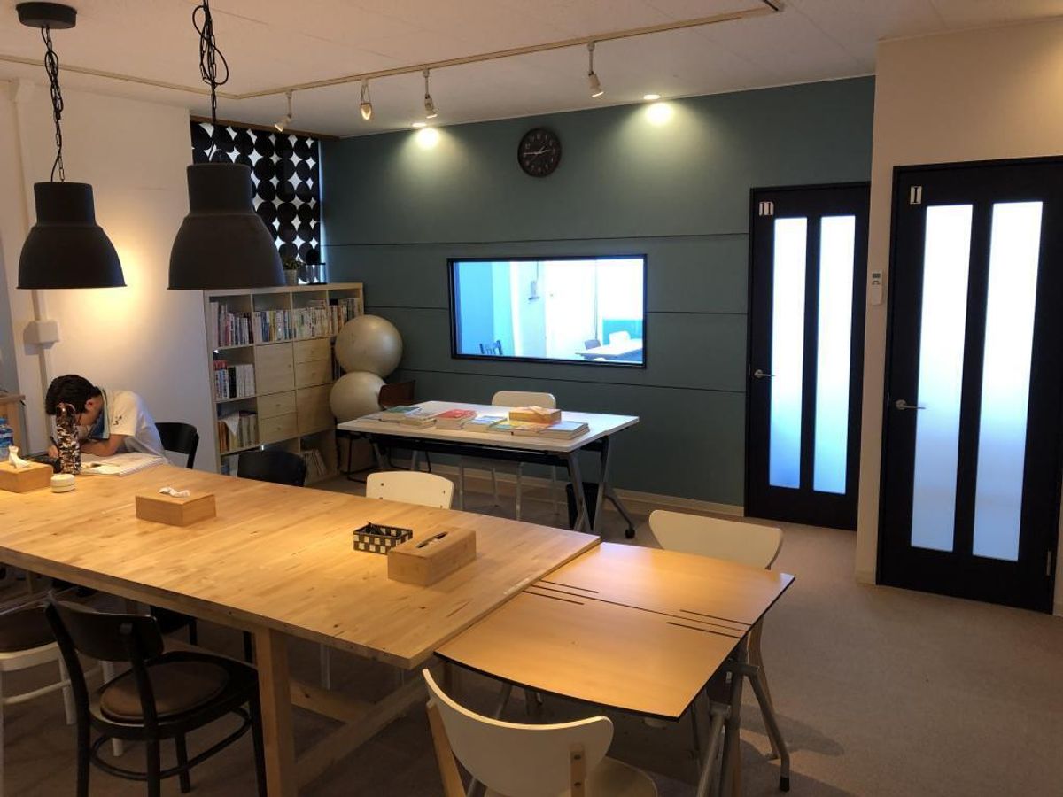 数理進学予備校イーズ 教室 4