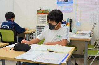 個別指導のｏｎｅ塾 岡本校14