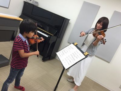 新響楽器　バイオリン教室 ミュージックサロン 伊丹のバイオリンコース