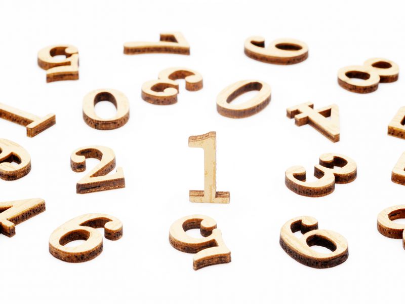 数字を使って遊べる知育玩具12選 数字を使って楽しく学ぼう 子供の習い事の体験申込はコドモブースター 数字を使って遊べる知育玩具12選 数字を使って楽しく学ぼう 子供の習い事の体験申込はコドモブースター
