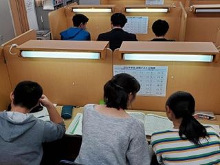 個別指導 スクールIE 教室 4