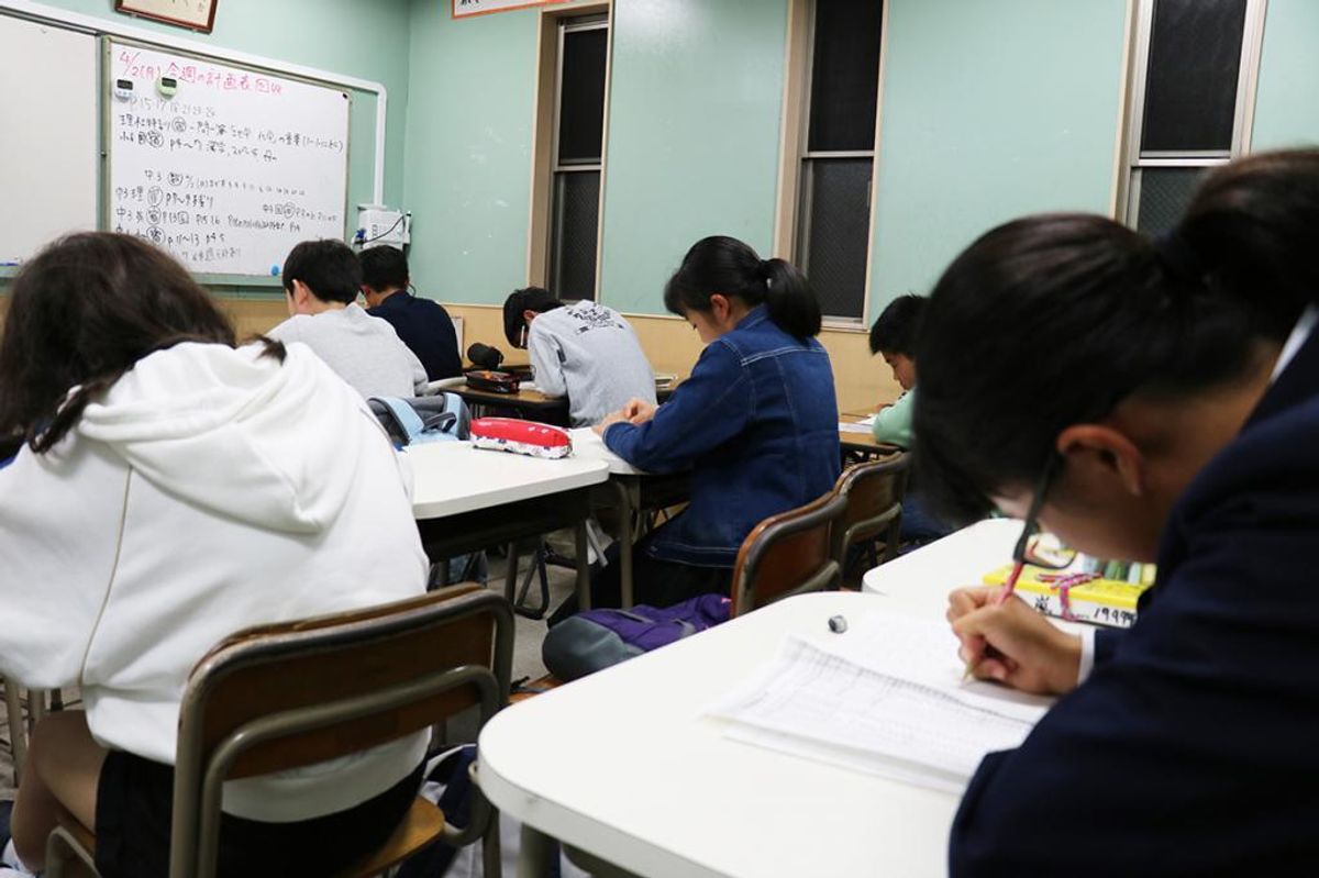 桑原塾 長崎駅前校5