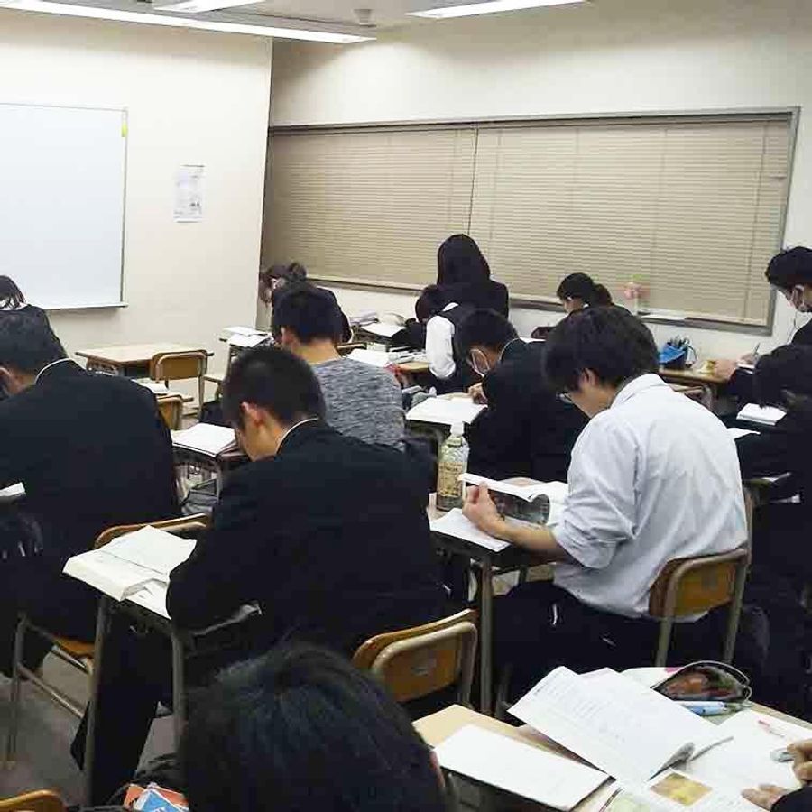 総合学習塾 啓真館 高校部本校4