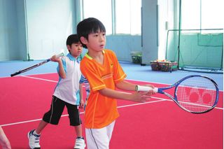 メガロス キッズテニススクール 横浜天王町6