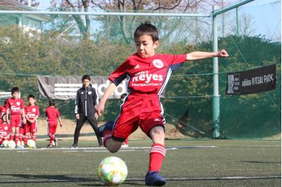 東急Sレイエス フットボールスクール たまプラーザの選抜コースU-10クラス(8~10歳)