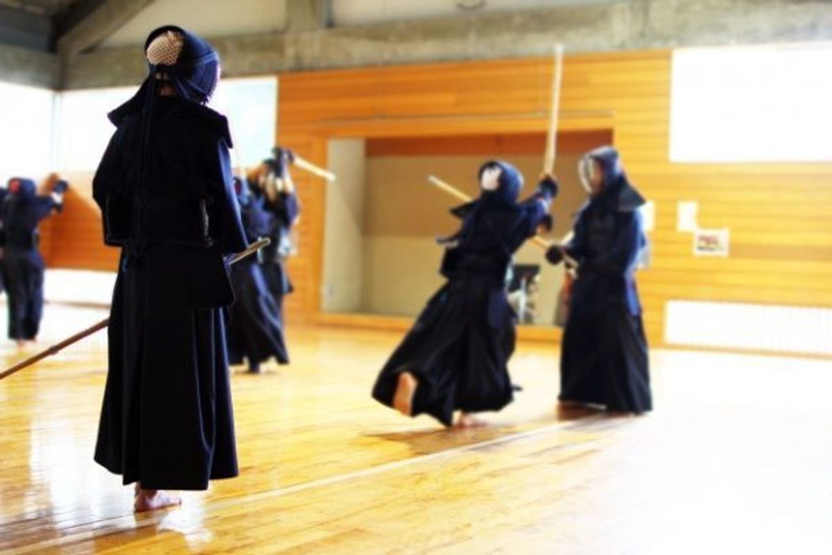 子どもの習い事に剣道 メリットや費用は 幼児や女の子でも大丈夫 子供の習い事の体験申込はコドモブースター 子どもの習い事に剣道 メリットや費用は 幼児や女の子でも大丈夫 子供の習い事の体験申込はコドモブースター