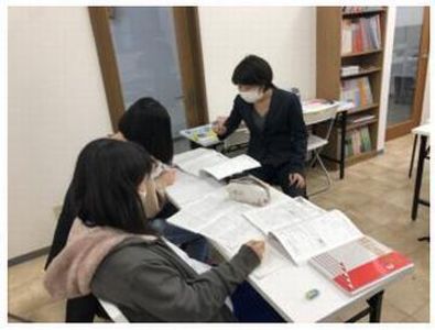 プラスアカデミー 深井校　【平井中学校・八田荘中学校区専門】の中学部