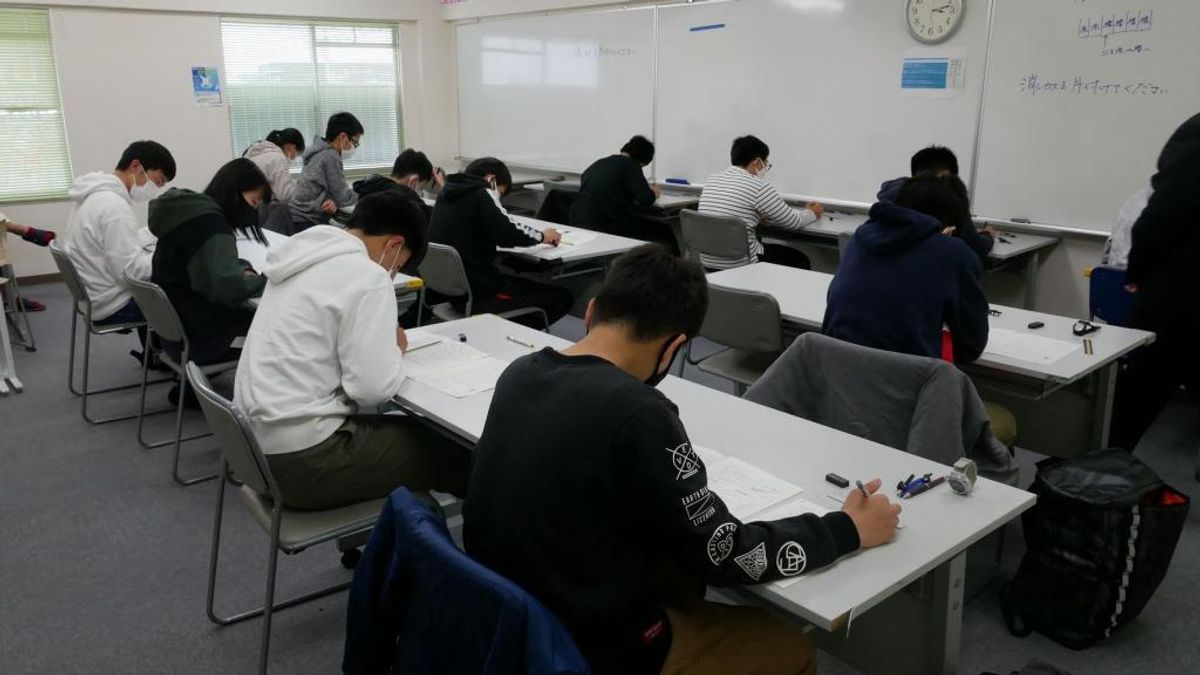 東セミ　情熱個別パッション 坂ノ市教室2