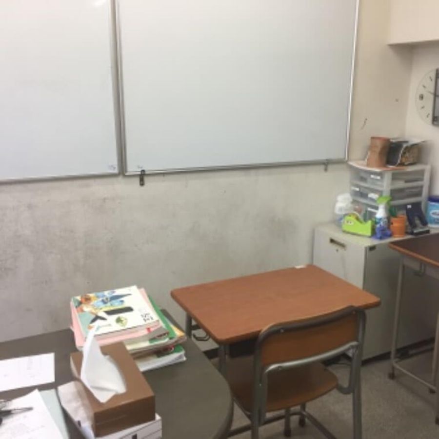 個別指導塾Jアカデミア 小学生コース 教室 4