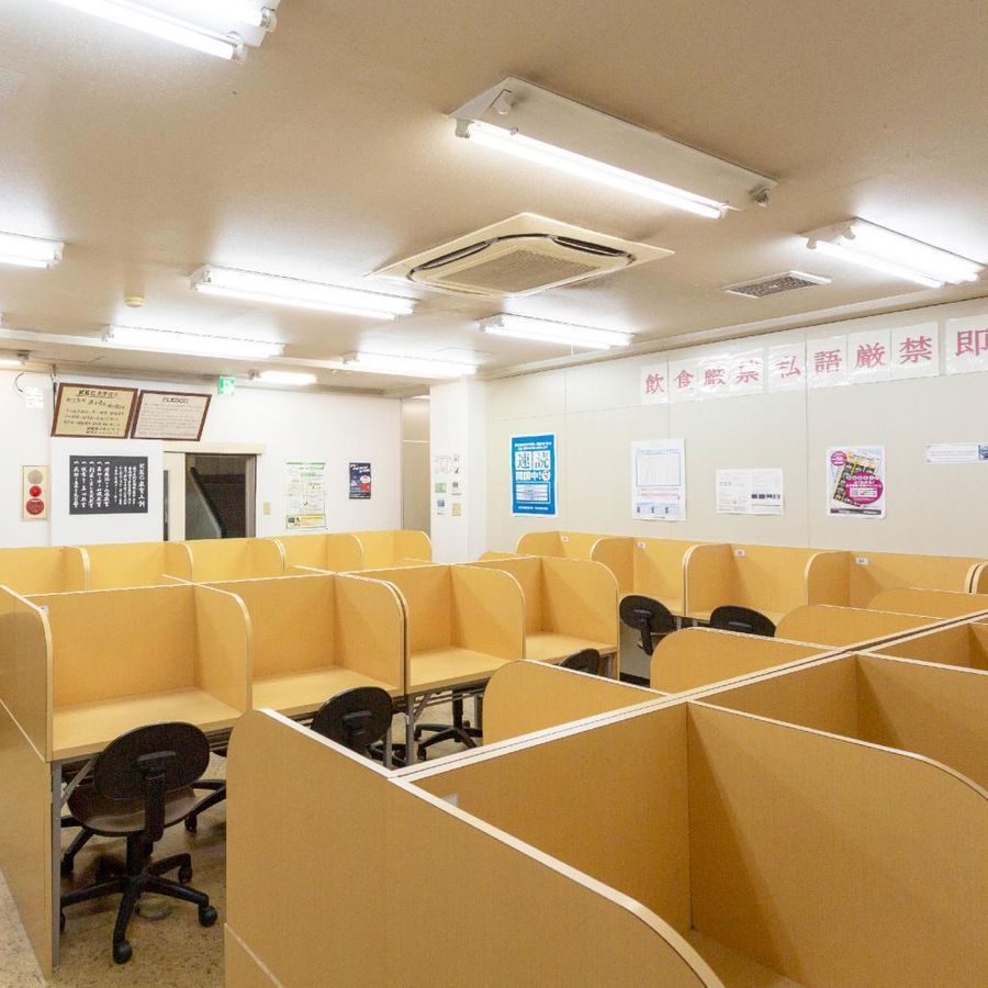 ＫＥＣ近畿予備校 枚方本校9