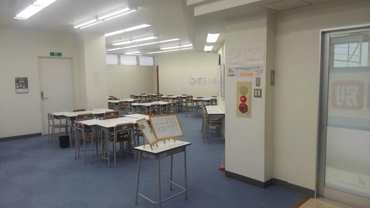 創英ゼミナール 弘明寺校9