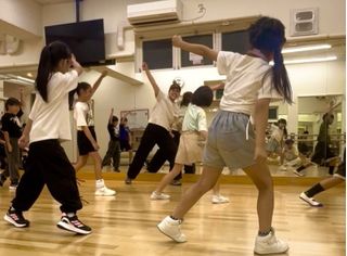 ダンススタジオロード 教室 4