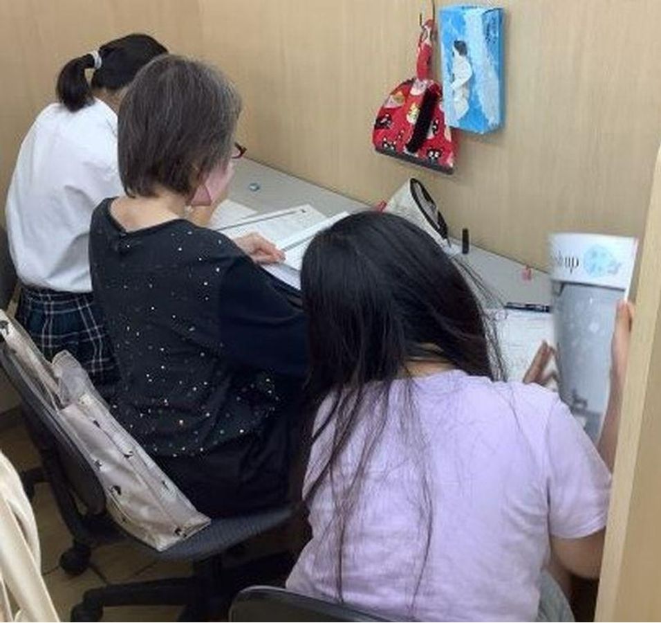 個別指導 スクールIE 教室 3