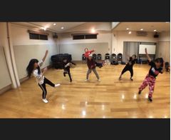 岸和田市 の子供向けダンス教室を一挙公開 子供の習い事口コミ検索サイト コドモブースター