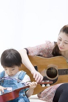EYS-Kids 音楽教室【ギター】のカリキュラム