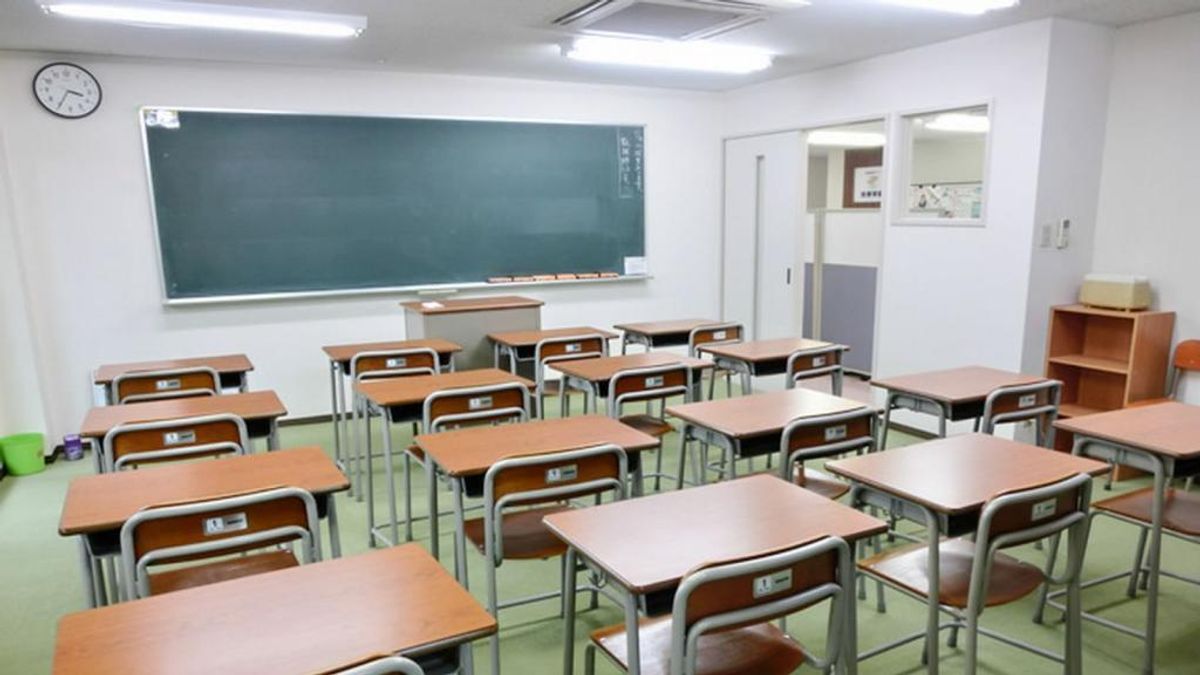 伯耆学園 教室 1