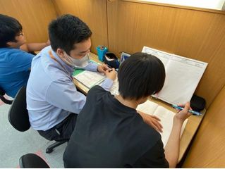 個別指導 スクールIE 教室 4