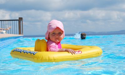 ベビースイミング おむつは 繰り返し使えるタイプもある 子供の習い事の体験申込はコドモブースター ベビースイミング おむつは 繰り返し使えるタイプもある 子供の習い事の体験申込はコドモブースター