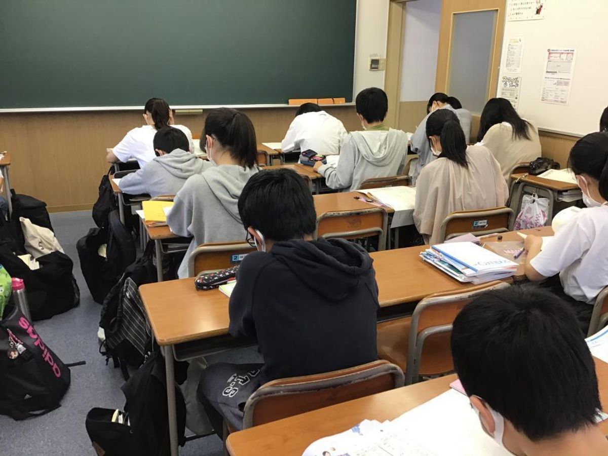 京進の中学・高校受験TOPΣ 教室 1