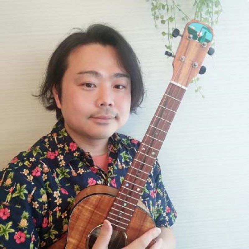 なだ音楽サロン【ウクレレ】の紹介