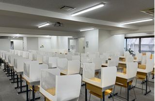 坪田塾【中学生・高校生コース】 教室 4