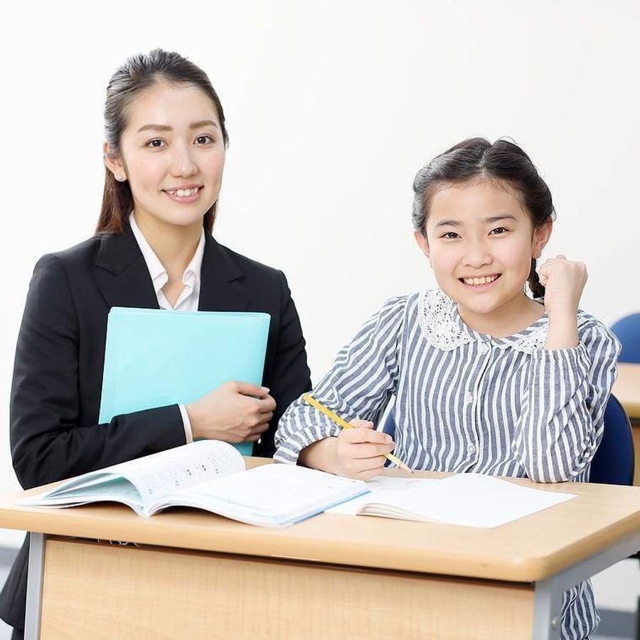 英智学館 教室 4