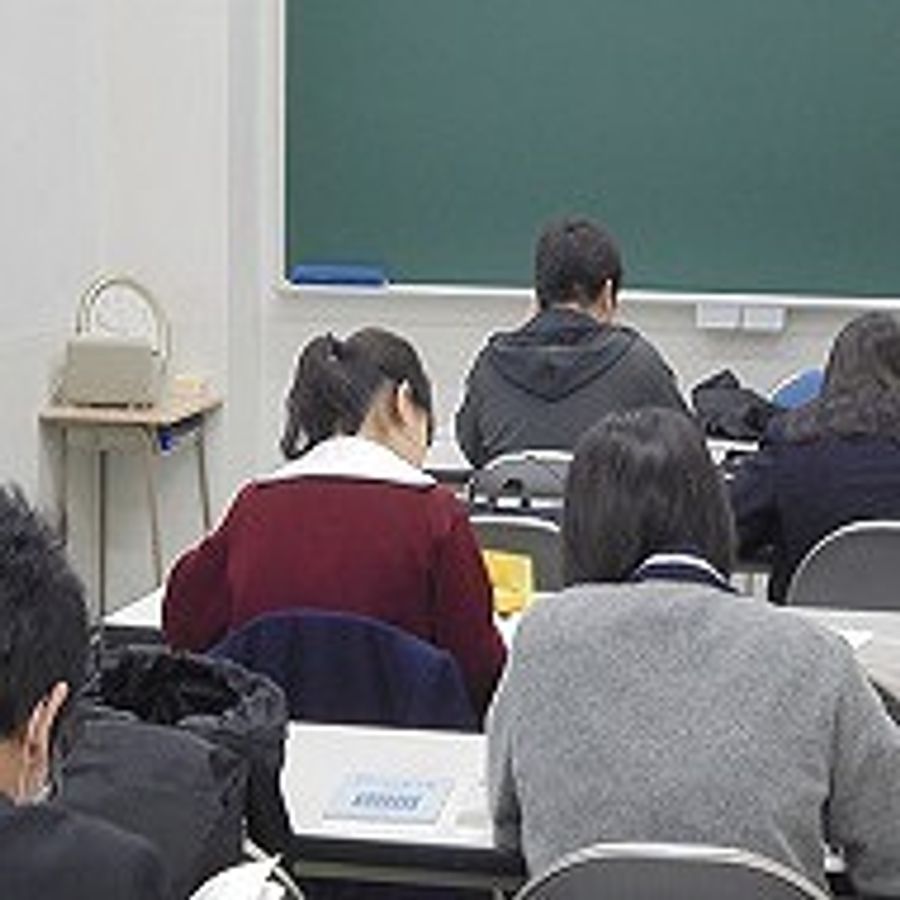 岡山進研学院 教室 4