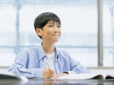 Z会東大進学教室【中学受験コース】 池袋教室の映像授業(小6のみ)