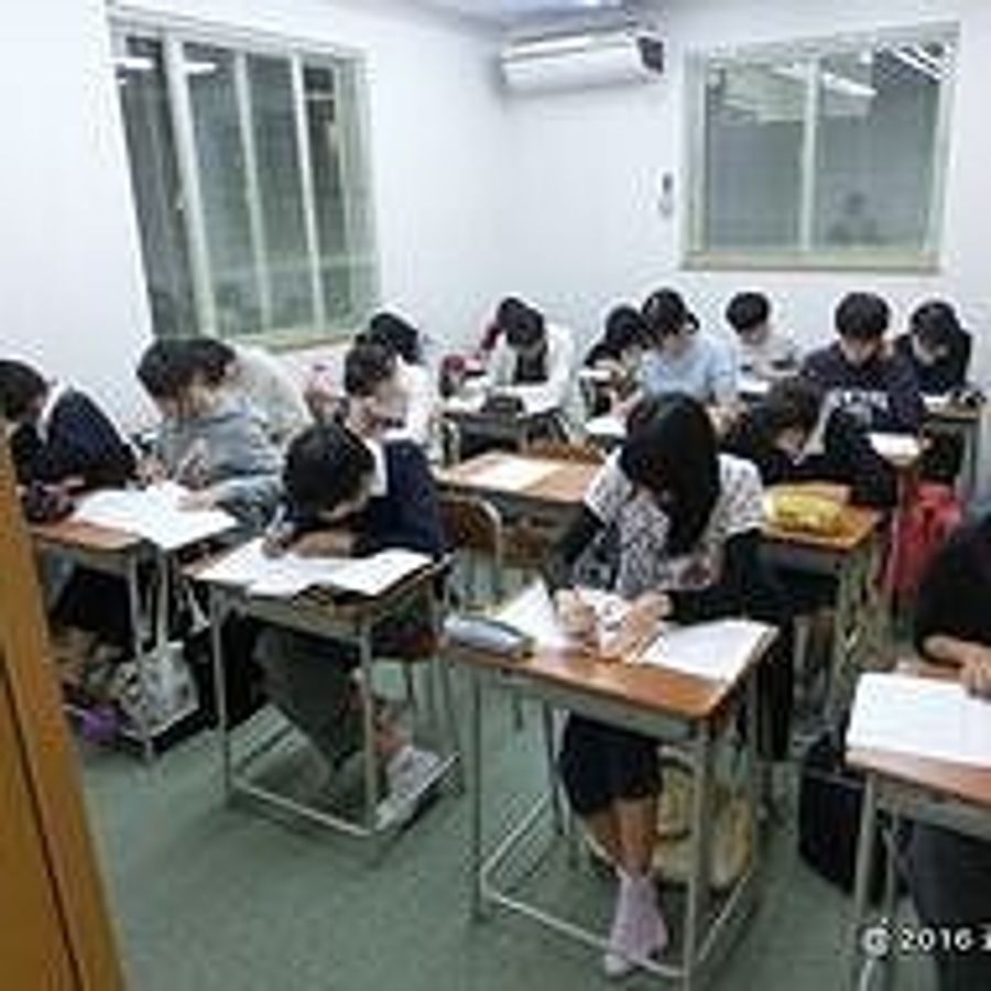 進学塾ひかり塾 州見台校3