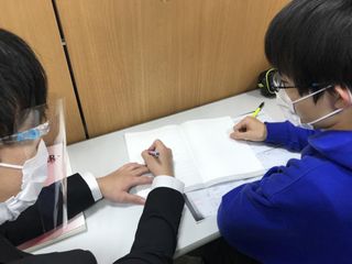 個別指導 スクールIE 教室 2