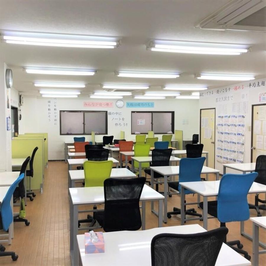 個別指導塾 学習空間 教室 4