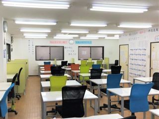 個別指導塾 学習空間 教室 4