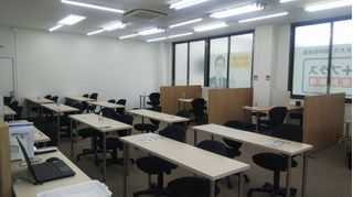 個別指導塾　トライプラス 八尾校9