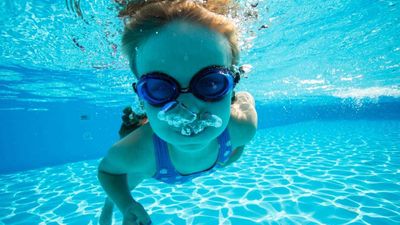 鹿児島市の子供向けスイミングスクール6選 子供の習い事の体験申込はコドモブースター