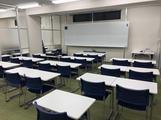 総合受験専門塾長井ゼミハンス 教室 4