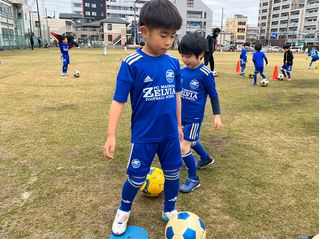 MACHIDA ZELVIA SPORTS CLUB フットボールスクール 教室 2