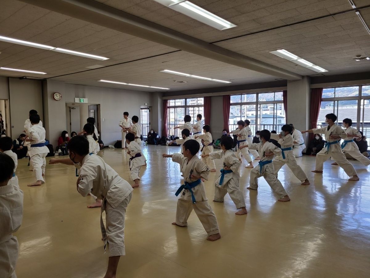 極真会館西岡道場 尼崎道場(潮江福祉会館)2