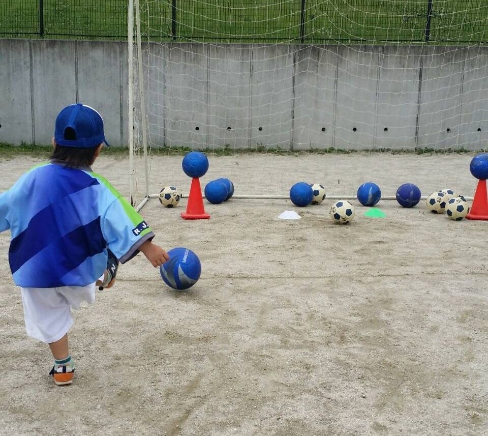 ルーキーズJrサッカークラブのカリキュラム