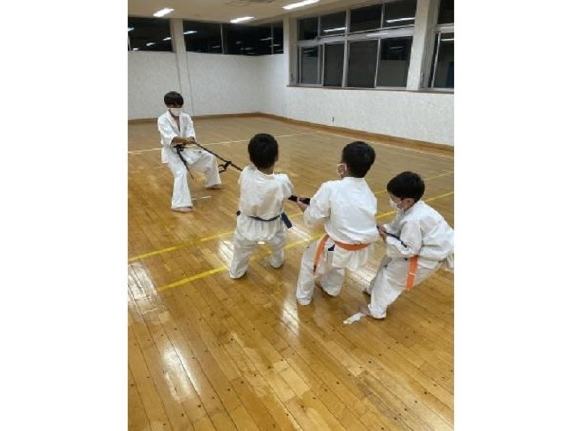 極真会館長野支部 岡谷道場3